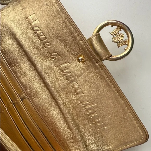 Juicy Couture Vintage Gold Tone Wallet - Picture 11 of 17